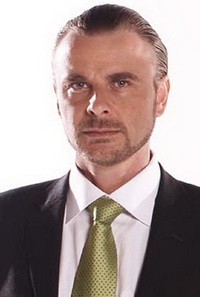 胡安巴勃羅甘博亞